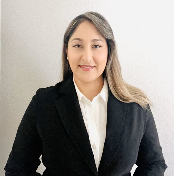 Yesenia Barriola