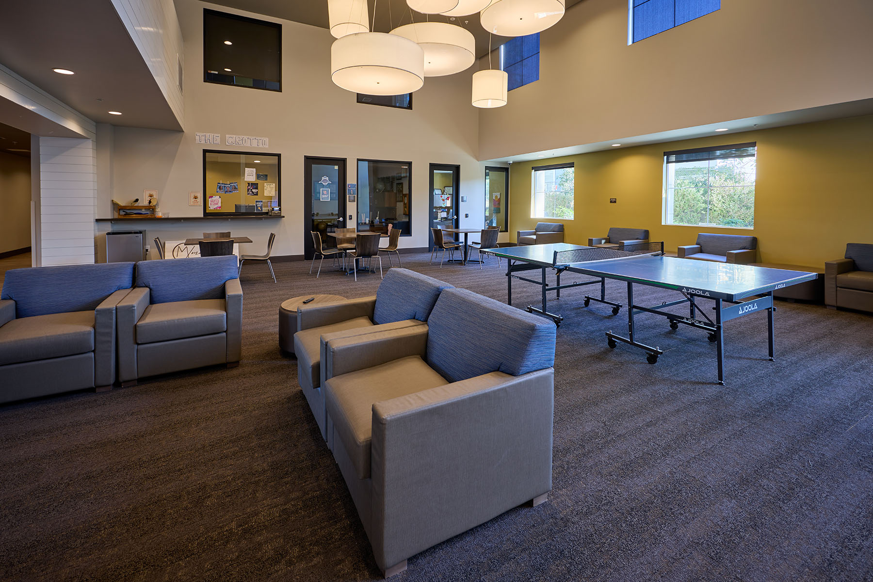 Front Lobby of Magnolia Crossing