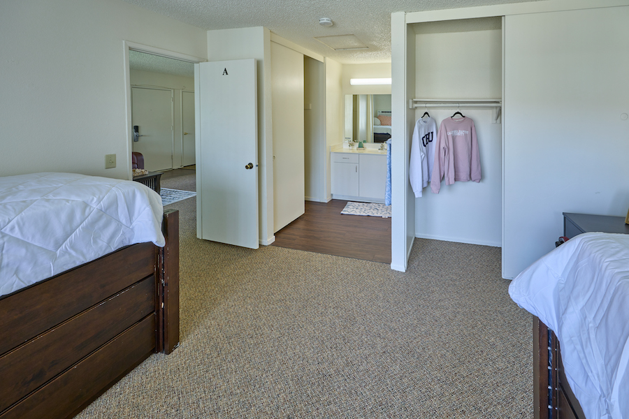 bedroom in the point