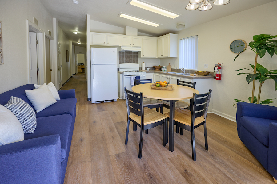 Living room and kitchen in the Cottages