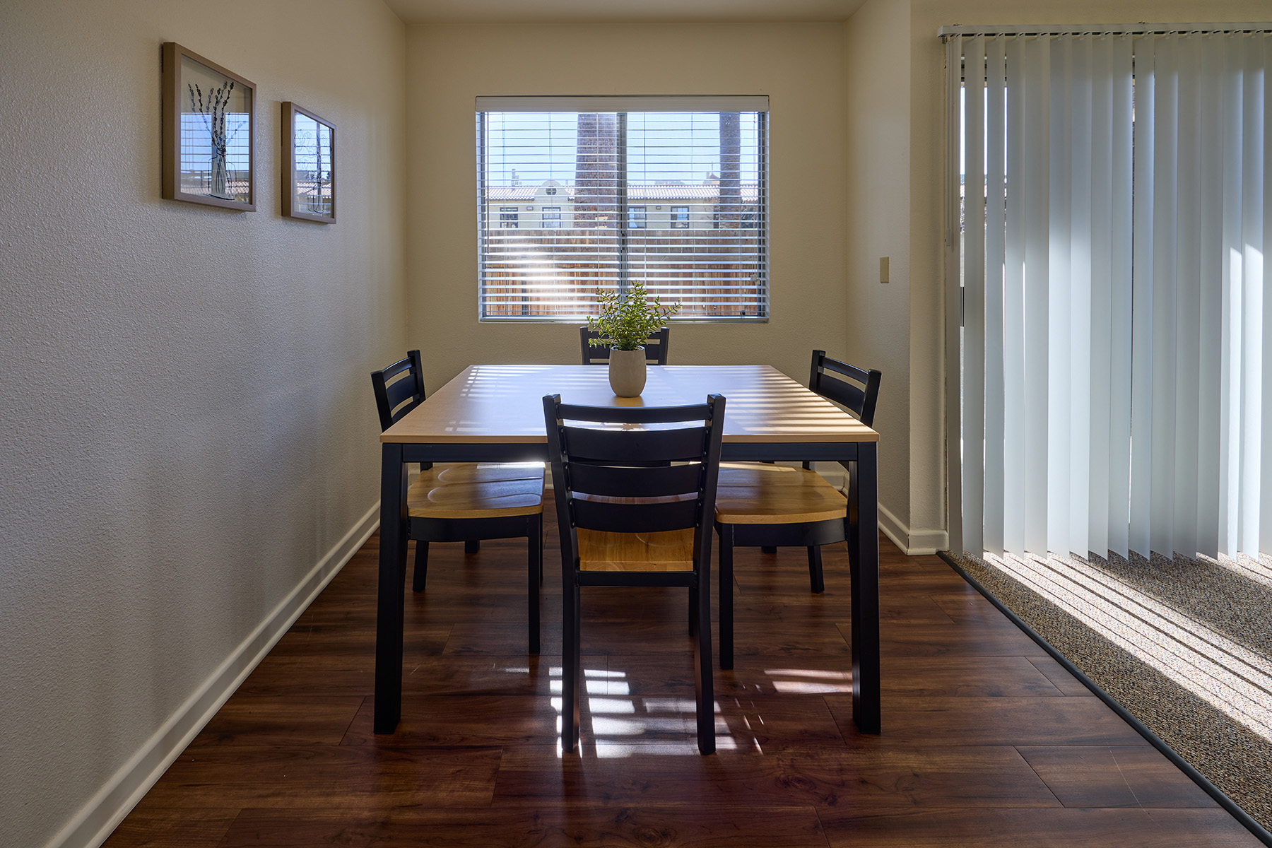 University Place Dining Area